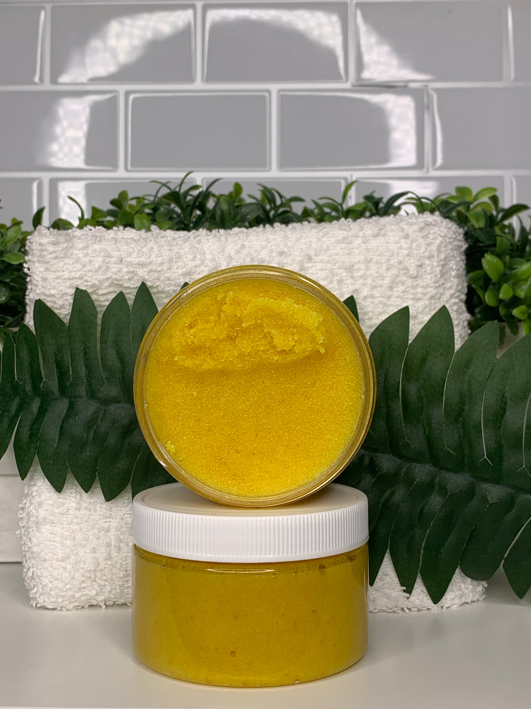 Turmeric Glow Scrub